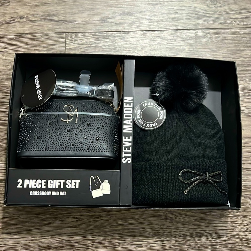 Steve Madden Set
